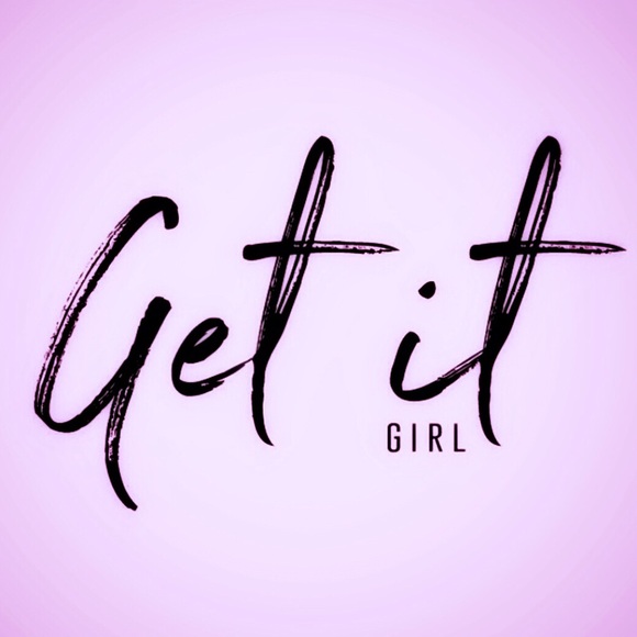 Nikki the Black Cat 🐾 - Picture 6 of 8